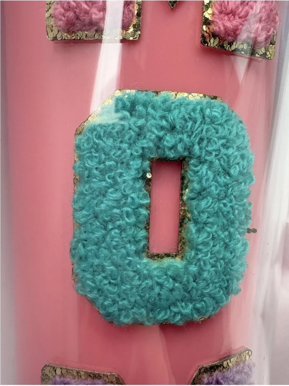 Viral 'MOM' Retro Chenille Patch Decorative Tumbler with Straw